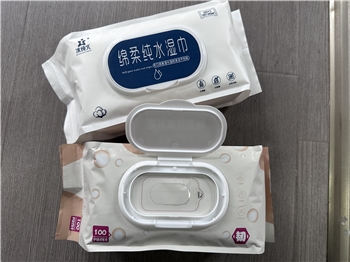冰纯式、呗啵多湿巾纸（两包）